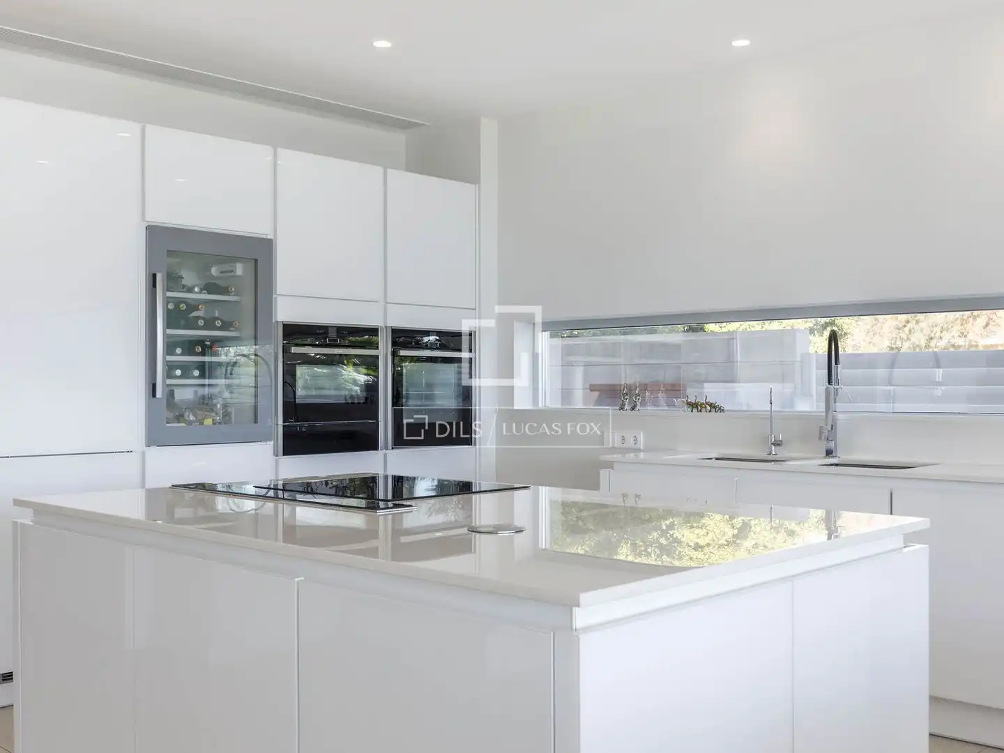 Cocina de Casa o chalet en venta en Sagunto / Sagunt con Aire acondicionado, Calefacción y Jardín privado