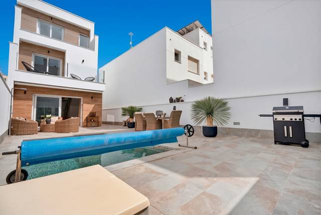 Casa-chalet en Venta en Los Peñascos - El Salero - Los Imbernones