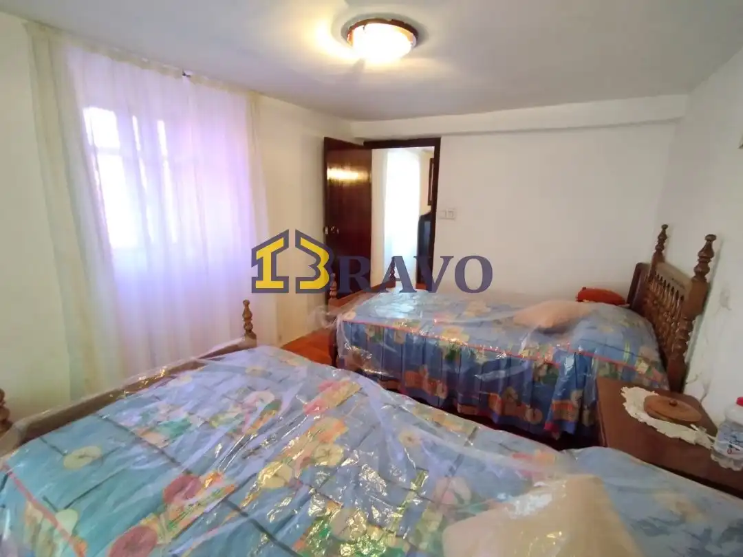 Dormitori de Casa o xalet en venda en Merindad de Valdivielso amb Calefacció i Balcó