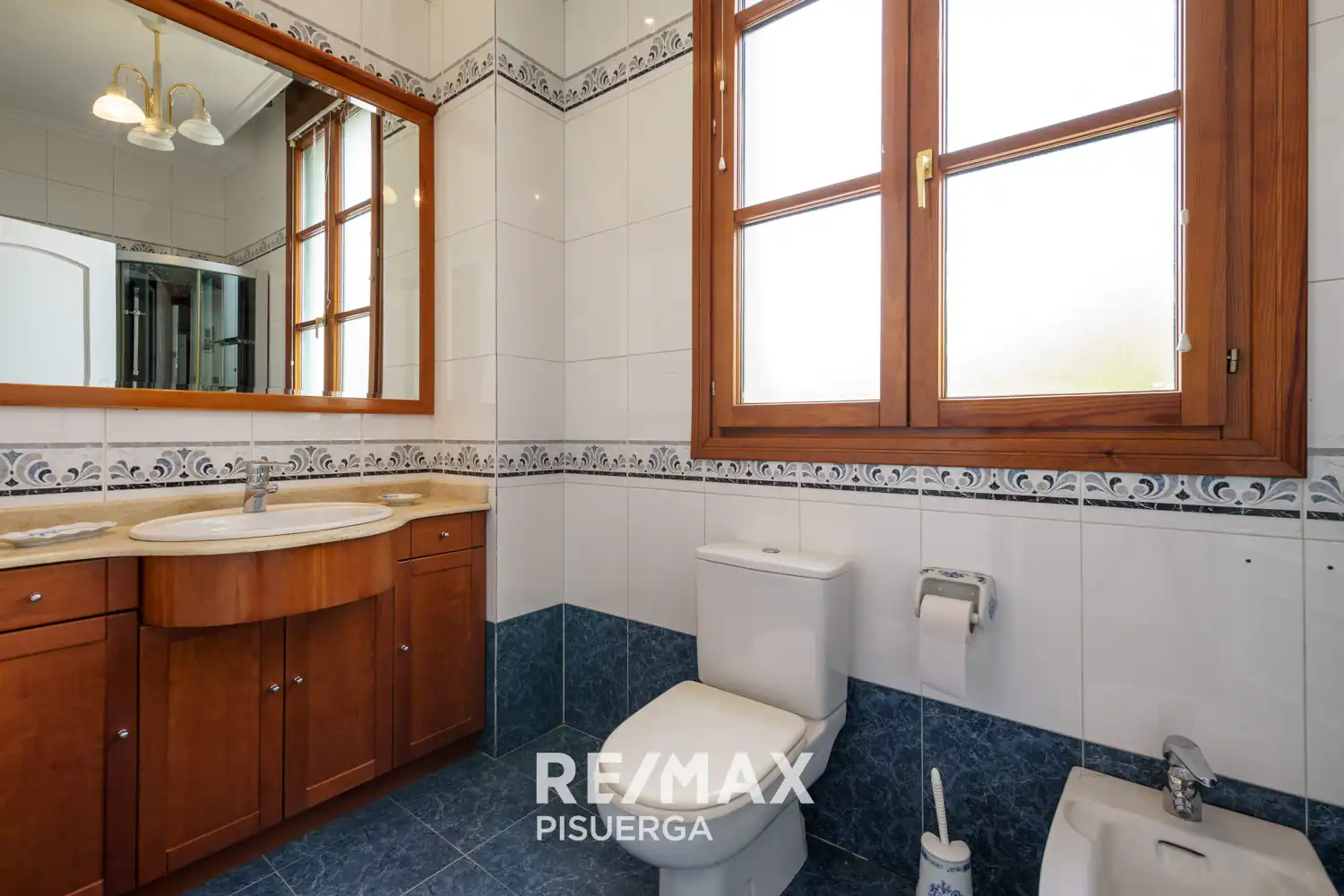 Bany de Casa o xalet en venda en Valladolid amb Calefacció, Jardí privat i Terrassa