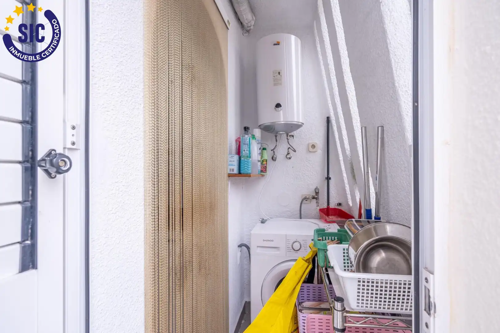 Kitchen of Apartments for sale in Valencia  with Air Conditioner, Heating and Private garden