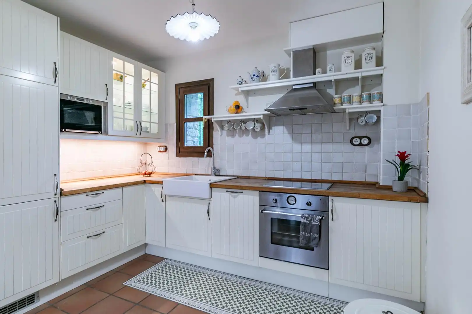 Country homes for sale in Sahún