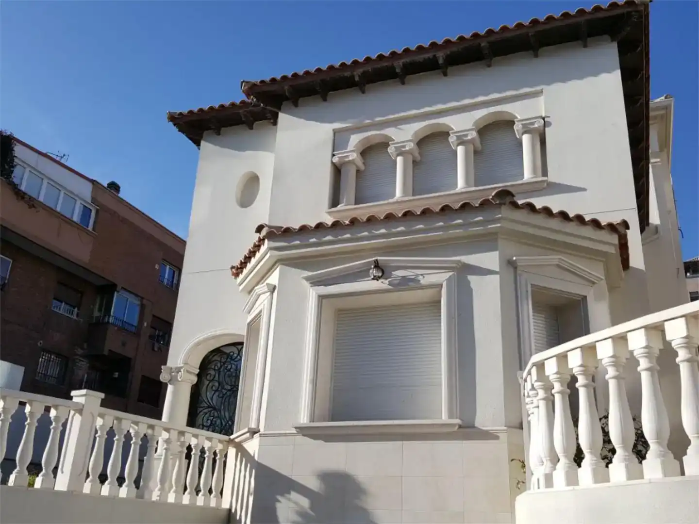 Vista exterior de Casa o chalet en venta en Madrid con Aire acondicionado, Jardín privado y Parquet