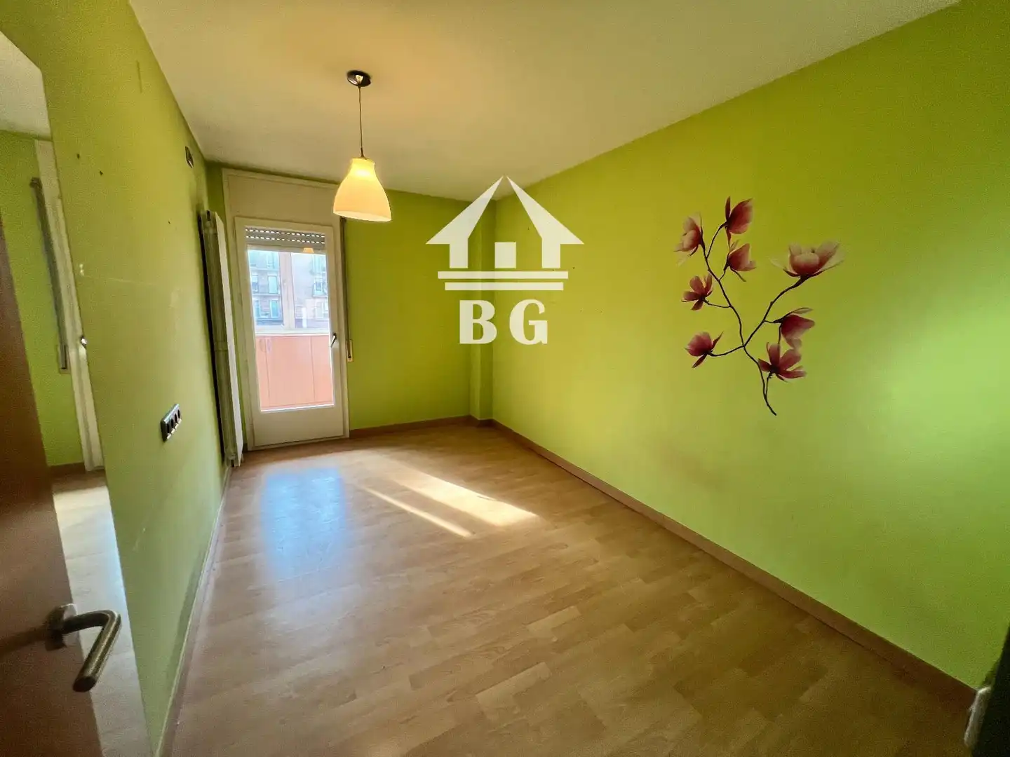 Schlafzimmer von Wohnung zum Verkauf in Ripoll mit Heizung, Terrasse und Abstellraum