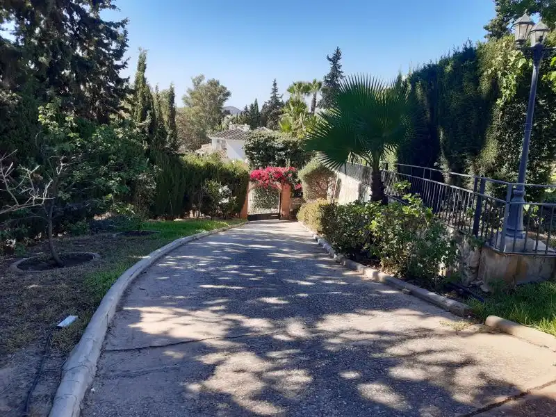 Chalet con piscina en venta en Campo de Mijas