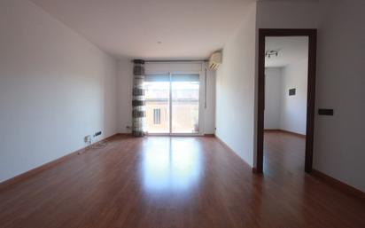 Wohnzimmer von Wohnung zum verkauf in Badalona mit Balkon