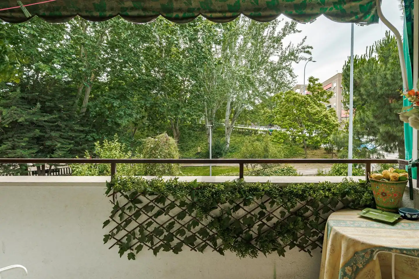 Balcony of Flat for sale in San Sebastián de los Reyes  with Heating, Parquet flooring and Terrace