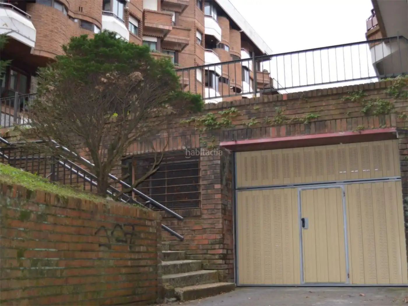 Aparcamiento en venta en Lope de Irigoyen Kalea 8, imagen 2