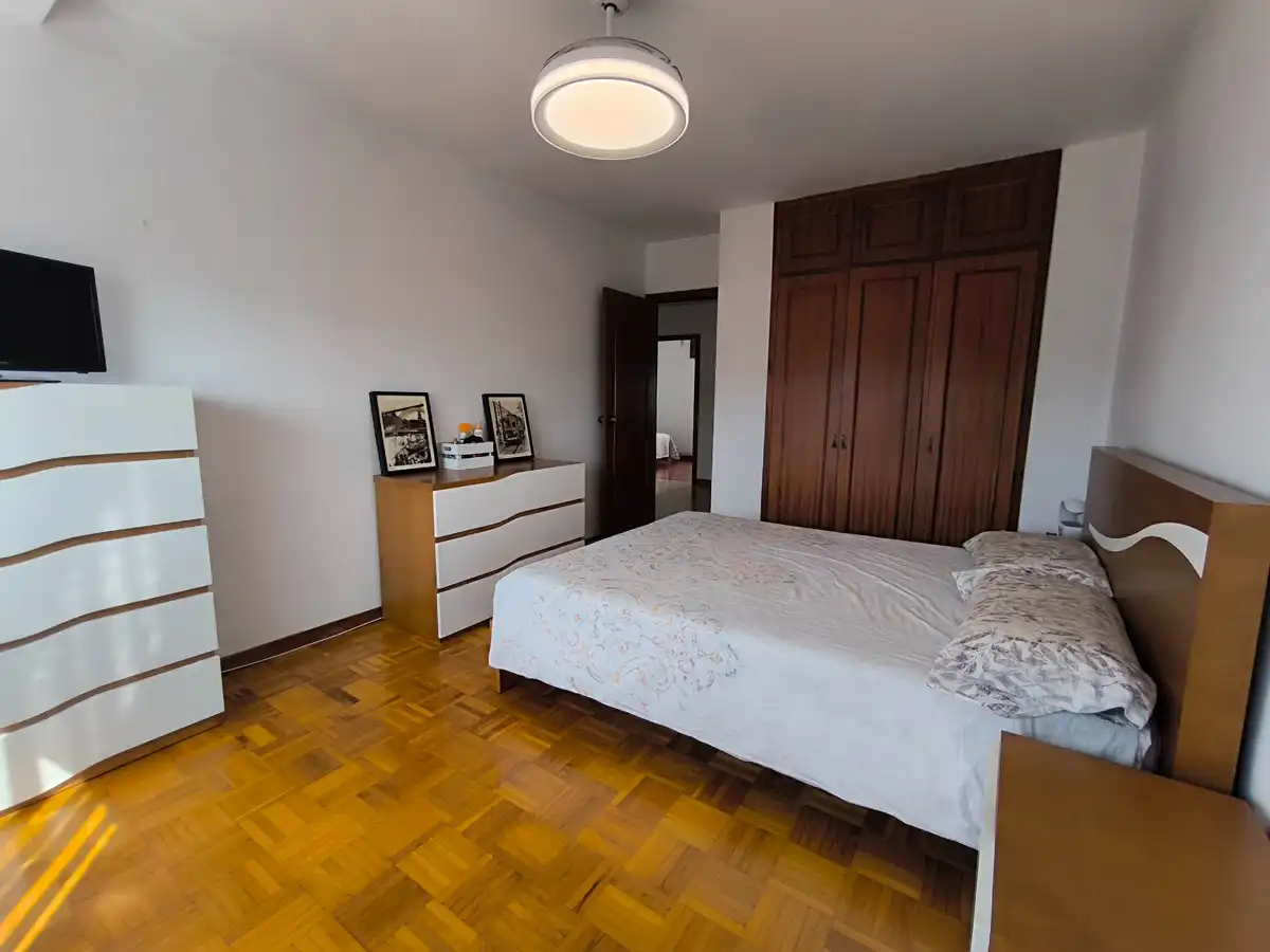 Bedroom of Flat for rent in Vilagarcía de Arousa  with Heating, Parquet flooring and Furnished