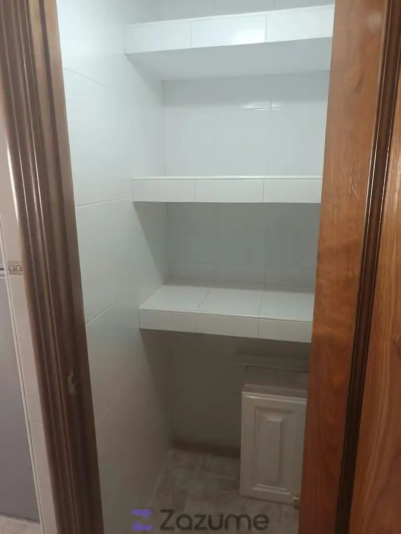 Baño de Apartamento de alquiler en Ávila con Calefacción, Parquet y Terraza