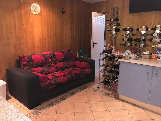 Sala d'estar de Casa o xalet en venda en Camargo amb Terrassa