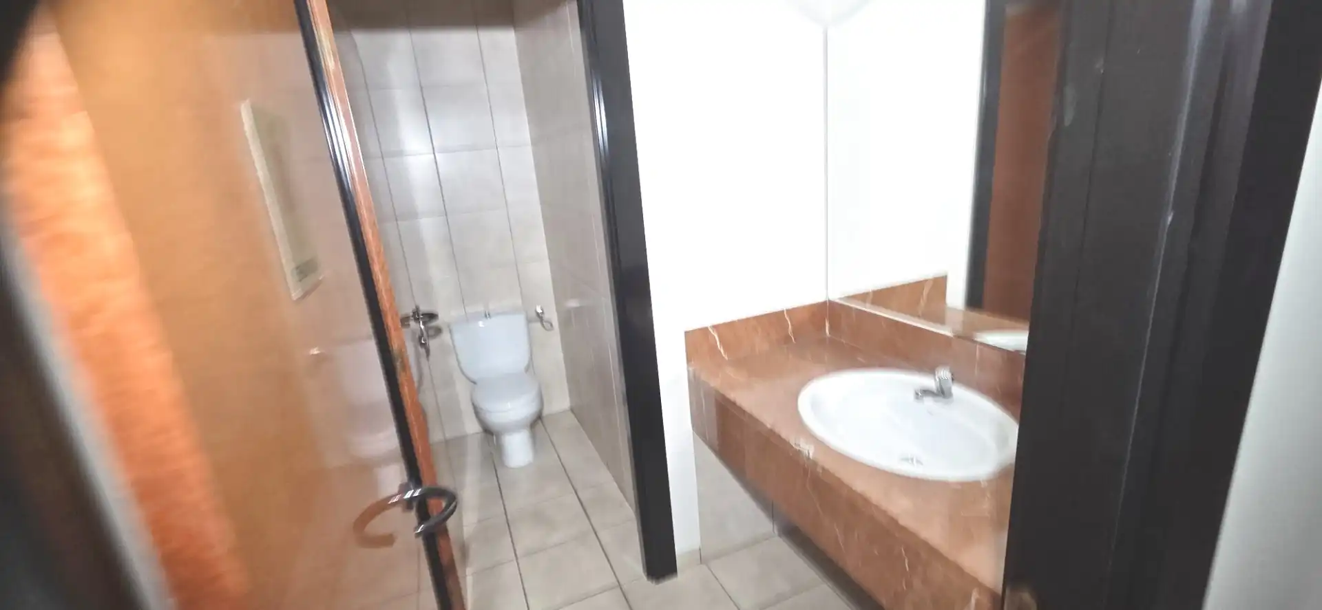 Bany de Local en venda en Muro de Alcoy amb Terrassa
