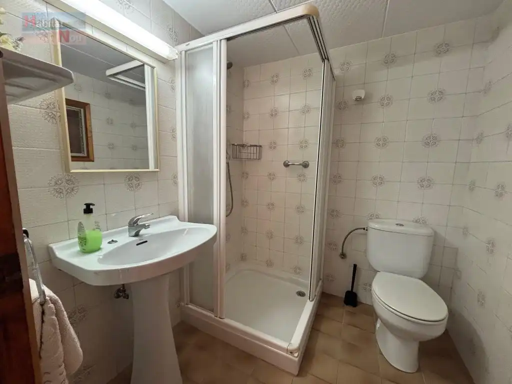Baño de Casa o chalet en venta en Sant Jaume dels Domenys con Aire acondicionado, Horno y Lavadora