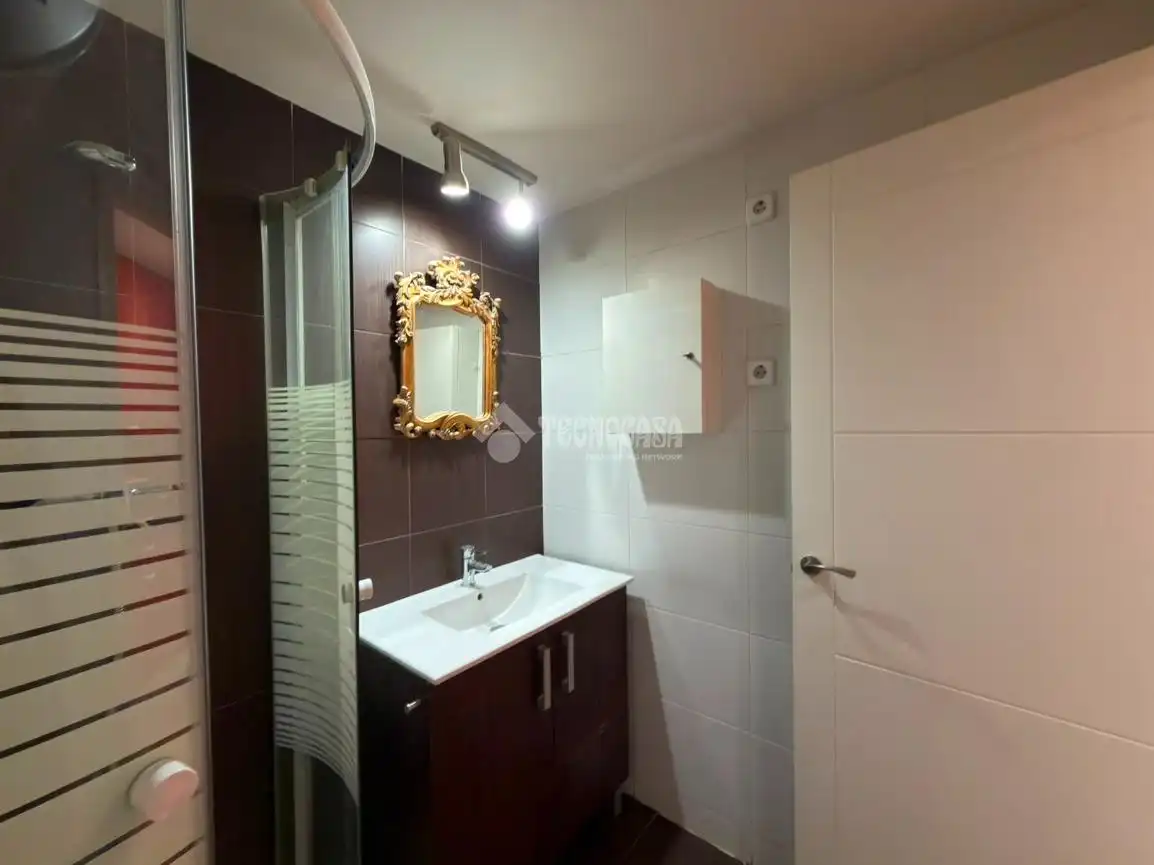 Badezimmer von Wohnung zum Verkauf in Alcalá de Henares