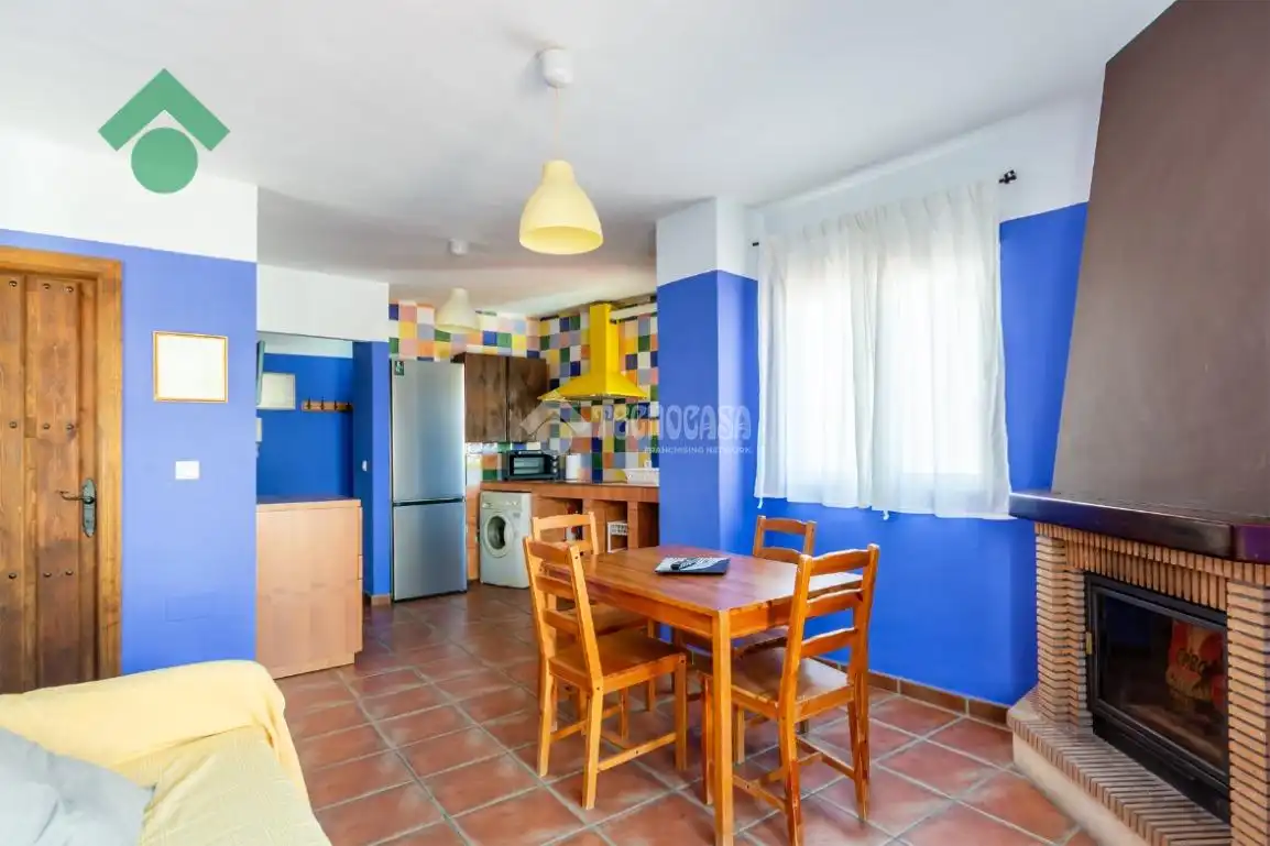Piso en venta en Sayalonga