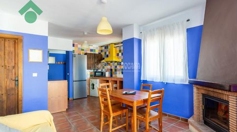 Foto 3 de Piso en venta en Sayalonga, Málaga