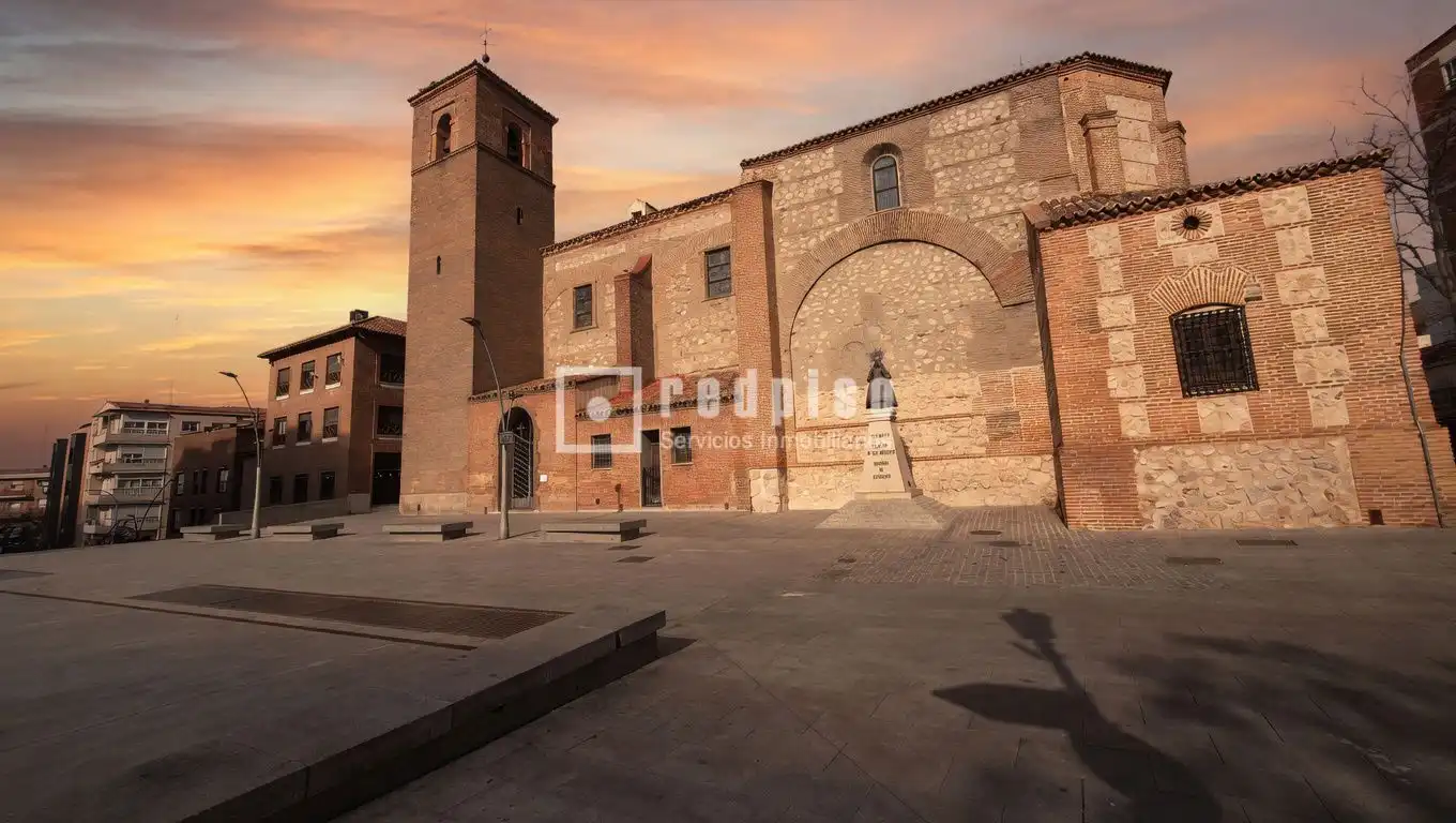 Vista exterior de Piso en venta en Alcorcón con Aire acondicionado y Calefacción