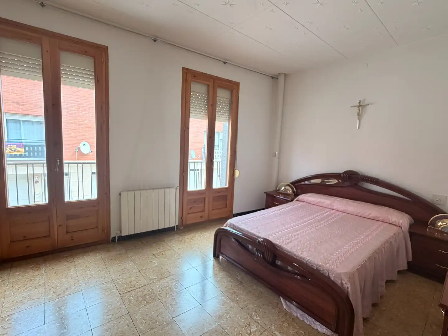 Dormitori de Casa o xalet en venda en Bellvís amb Calefacció, Jardí privat i Moblat