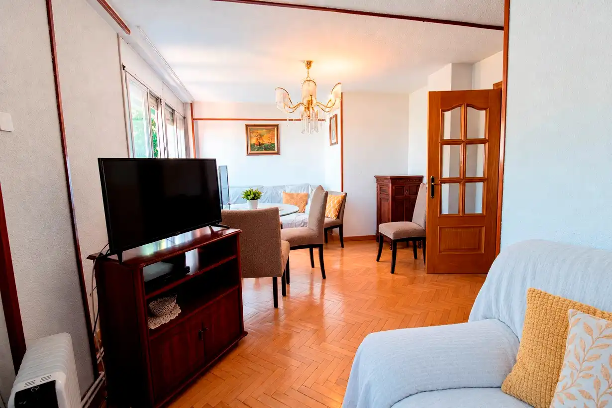 Sala de estar de Piso en venta en Madrid con Calefacción, Amueblado y Horno