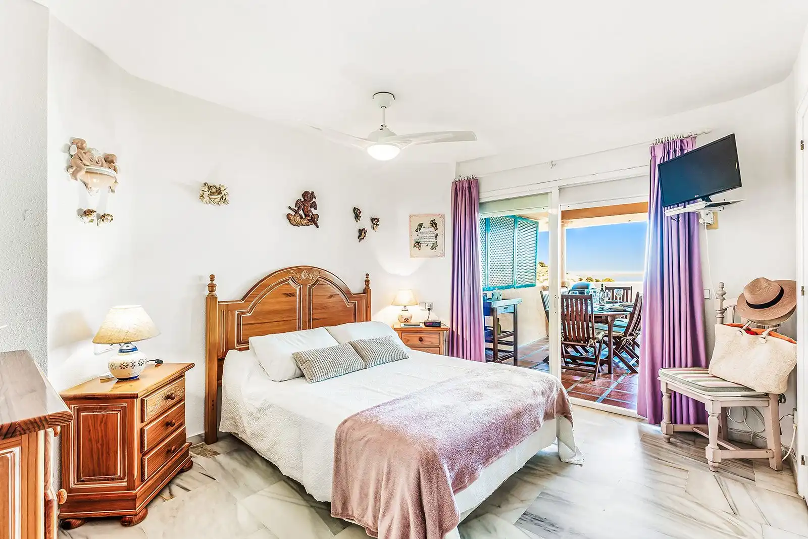 Dormitori de Apartament en venda en Mijas amb Terrassa, Moblat i Balcó