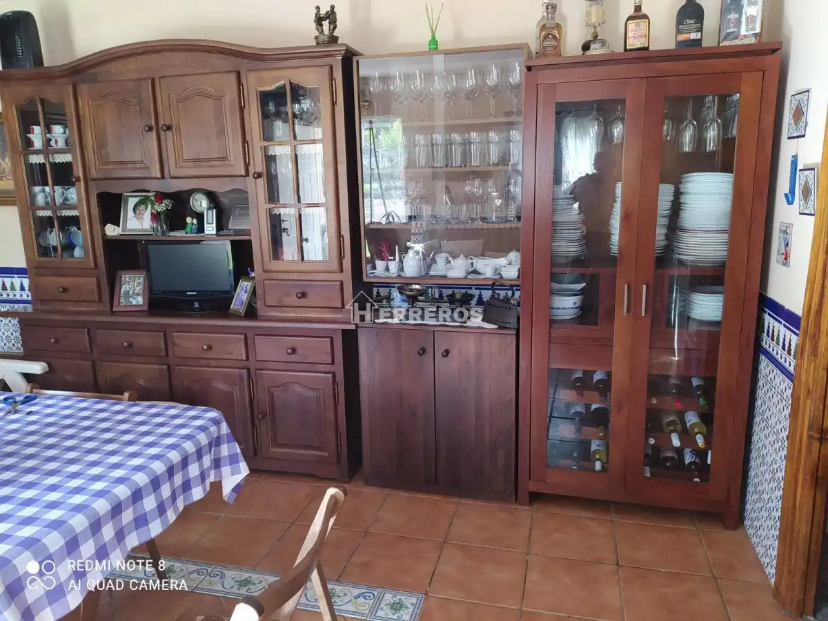 Cuina de Casa o xalet en venda en Murillo de Río Leza amb Calefacció, Traster i Moblat