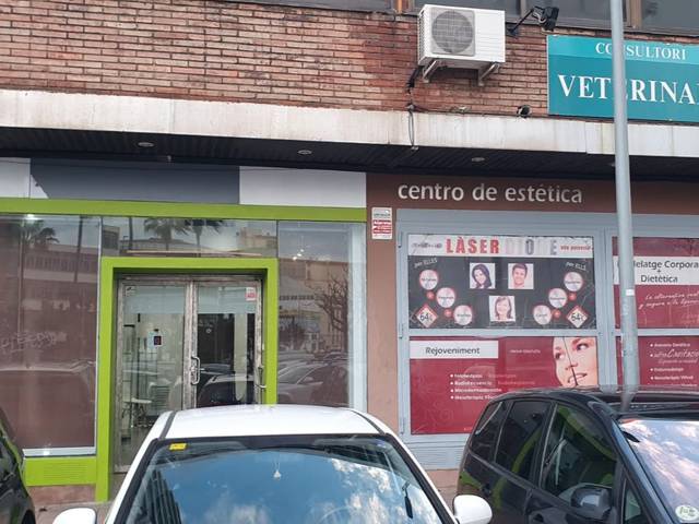 Local comercial en Alquiler en Avinguda d'Europa, 217 en Bellvitge