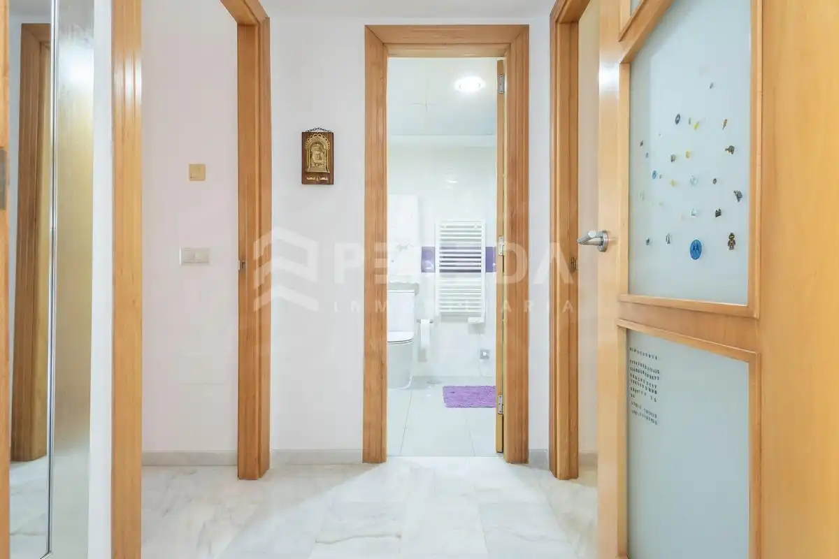 Ground floor for sale in Roquetas de Mar  with Air Conditioner, Private garden and Terrace