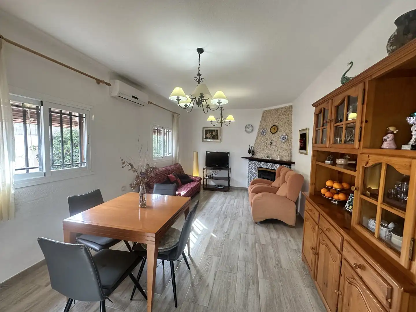 Sala d'estar de Casa o xalet en venda en Algar de Palància amb Aire condicionat, Calefacció i Jardí privat