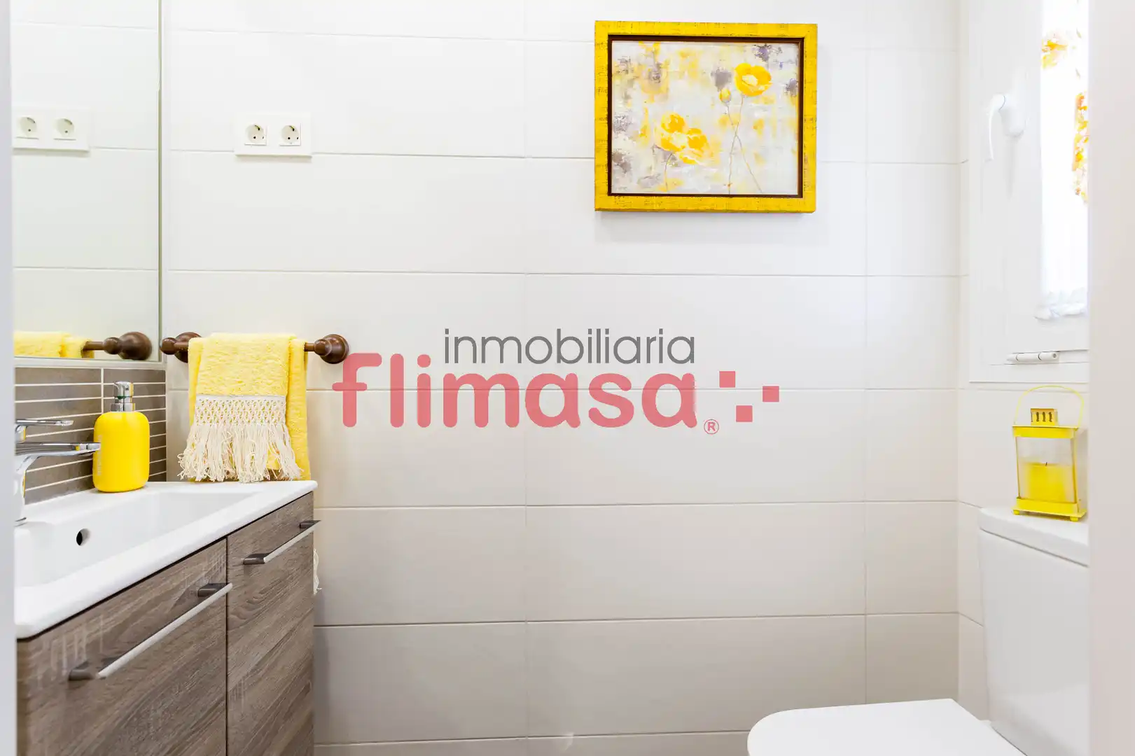 Bathroom of Detached homes for sale in Villaviciosa de Odón  with Air Conditioner, Heating and Private garden