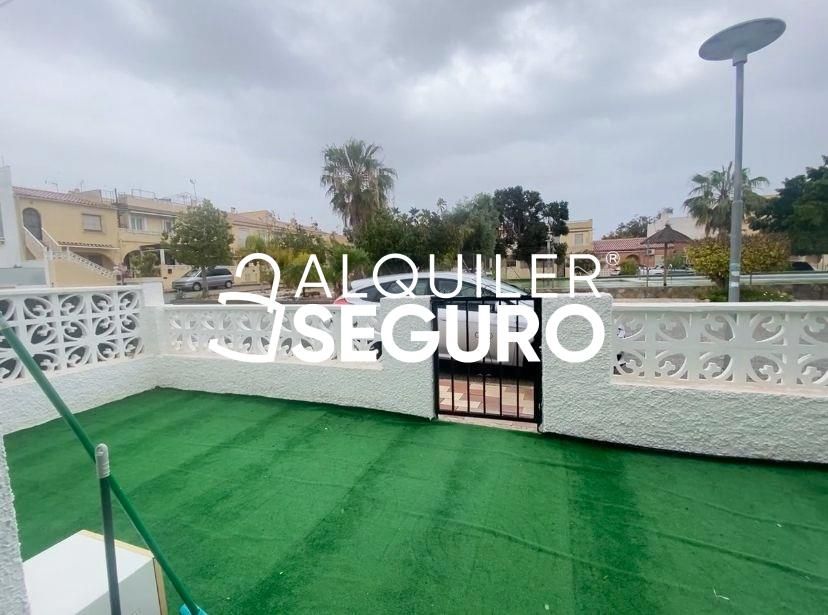 Exterior view of House or chalet to rent in San Fulgencio  with Heating, Terrace and Swimming Pool