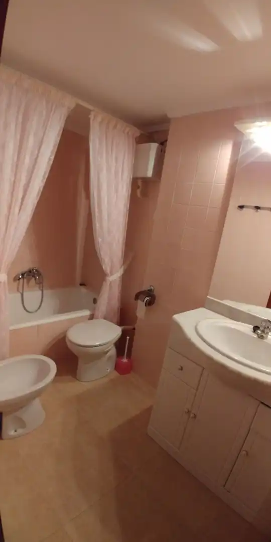 Baño de Piso en venta en Atxondo con Calefacción, Terraza y Amueblado