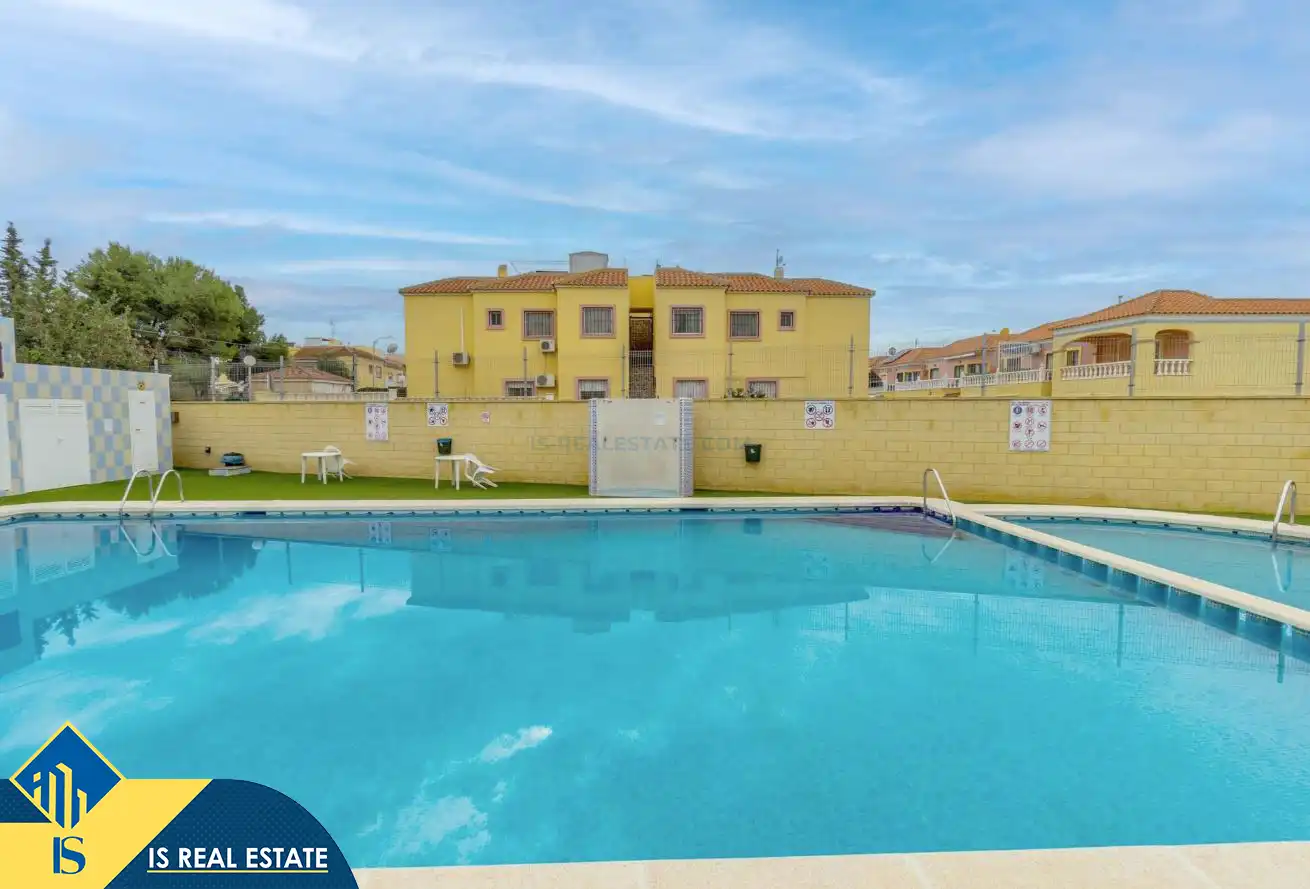 Bungalow amb piscina en venda a Zona Carrefour - Urbanizaciones, imagen 20