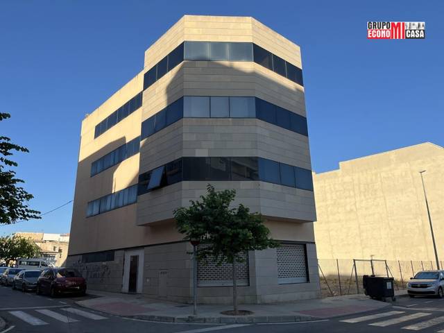 Edificio en Venta en Monforte del Cid