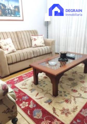 Piso en Alquiler en Oviedo - BUENAVENTURA PAREDES en Milán - Pumarín