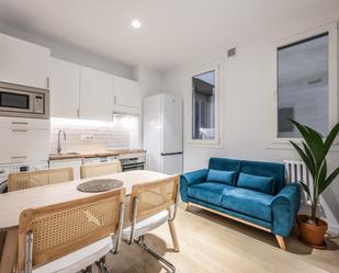 Living room of Flat to rent in  Madrid Capital  with Air Conditioner and Balcony