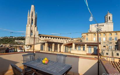 Vista exterior de Pis en venda en Girona Capital amb Terrassa i Traster