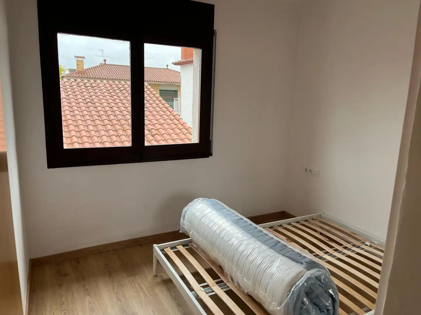 Flat with terrace to rent in Miraflors, imagen 5