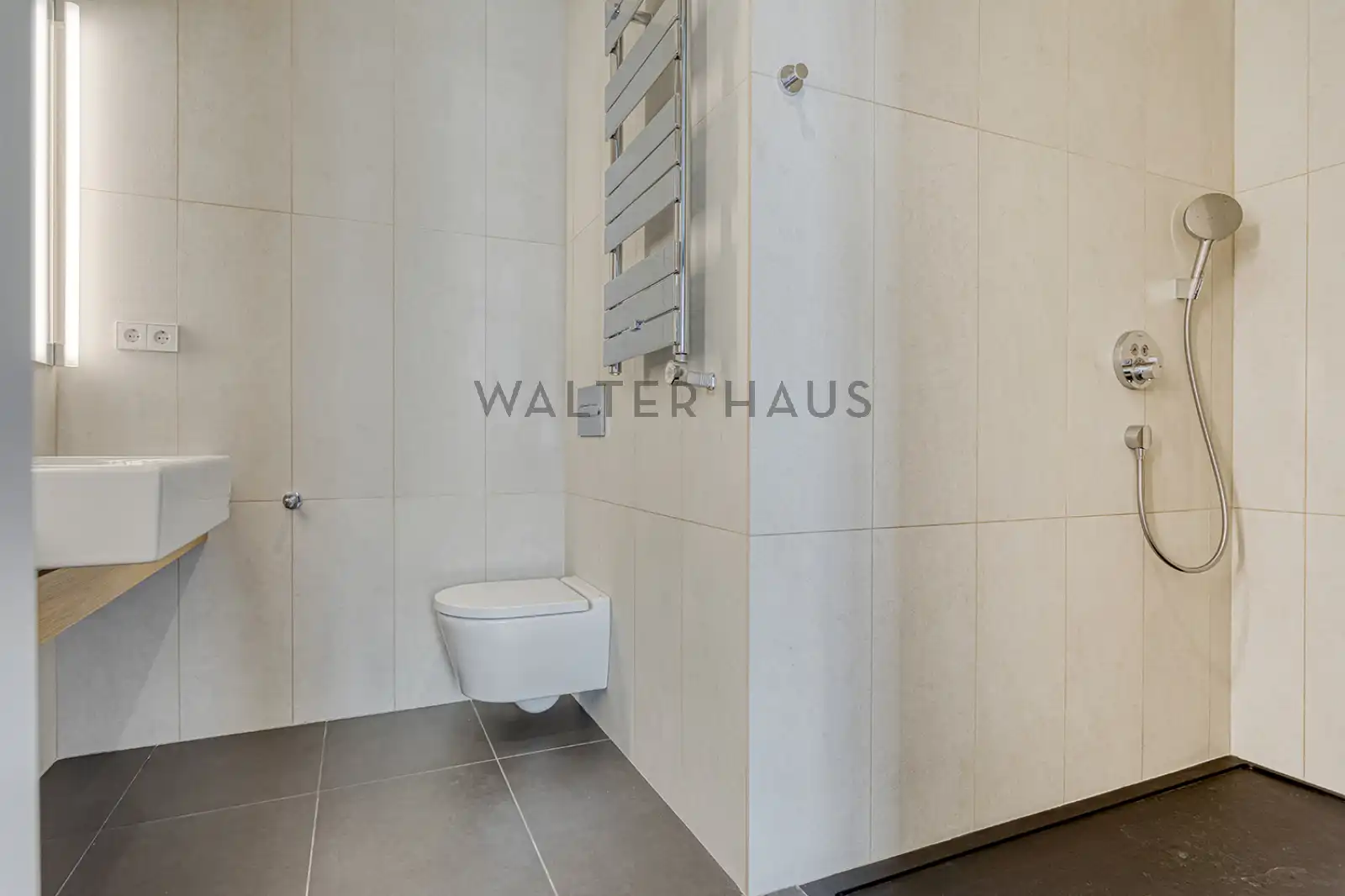 Penthouse with terrace for sale in Carrer de Pau Claris, imagen 20