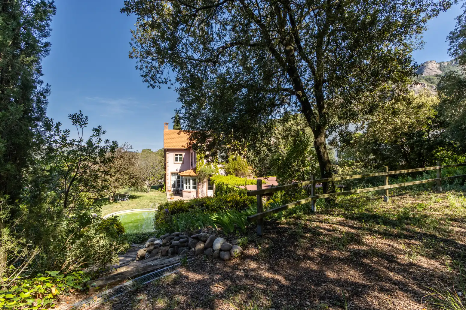 Garden of Houses for sale in Matadepera  with Heating and Swimming Pool