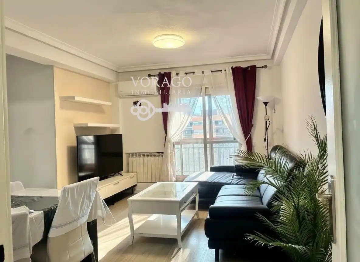 Living room of Flat for sale in Alcalá de Henares