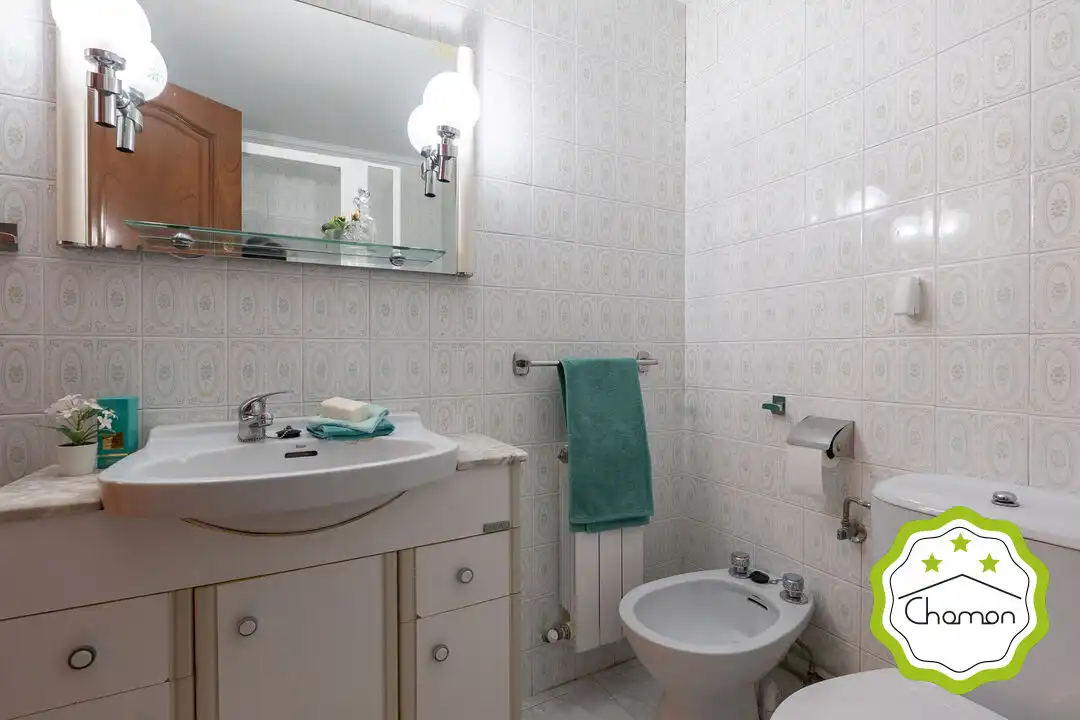 Bathroom of Flat for sale in Barakaldo   with Heating, Storage room and Balcony