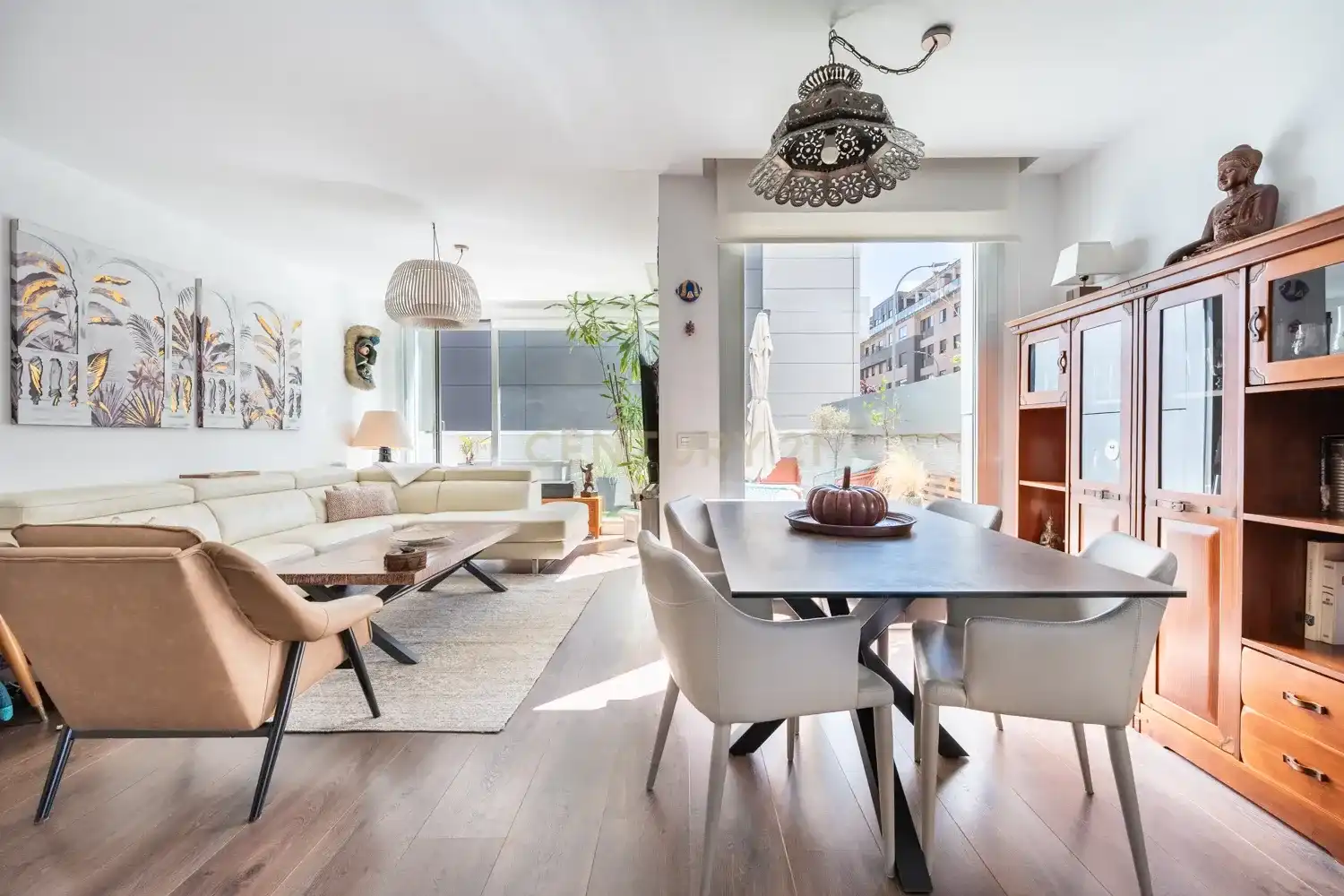 Sala de estar de Apartamento en venta en Alcalá de Henares con Aire acondicionado, Trastero y Piscina comunitaria