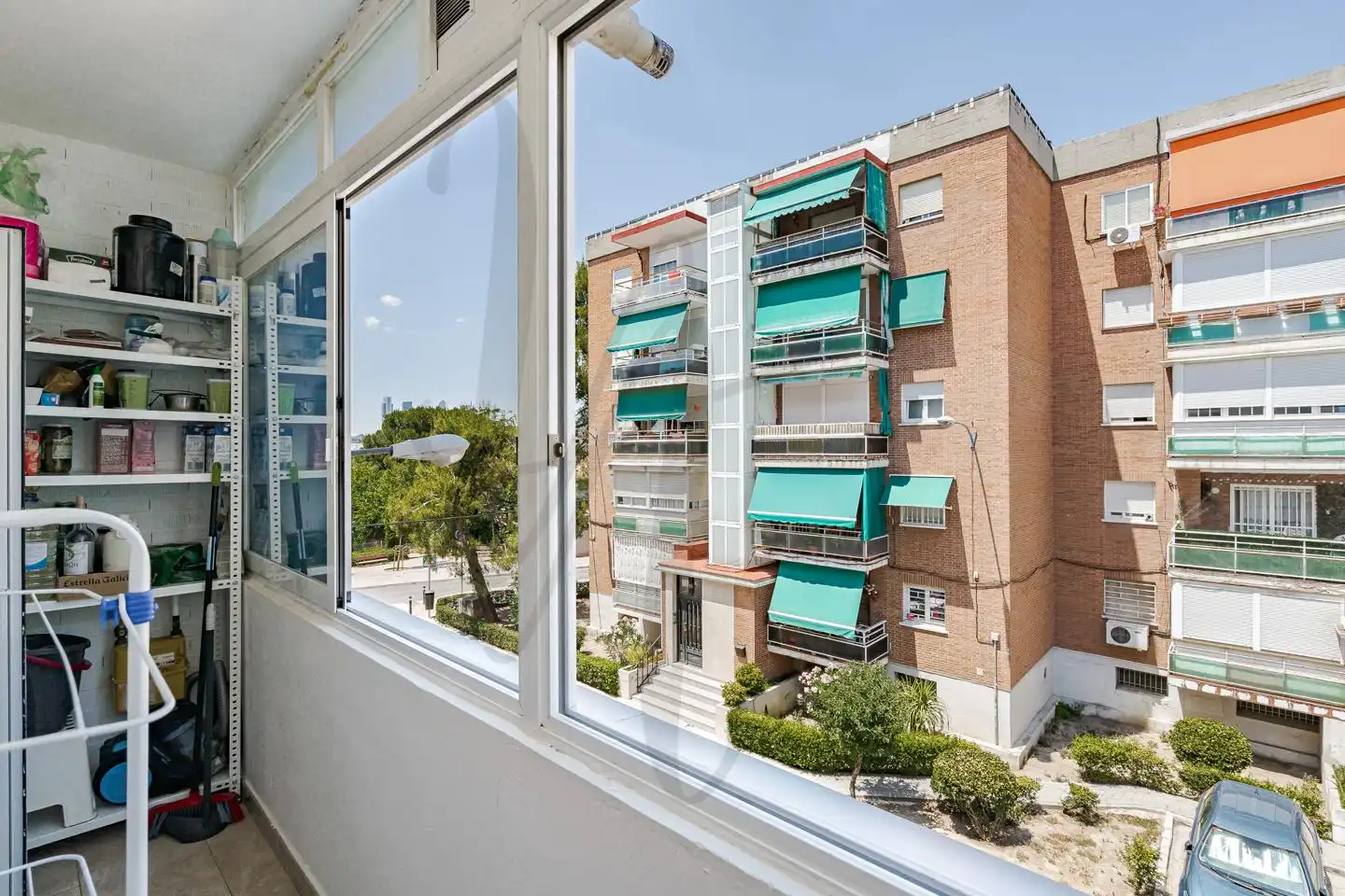 Flat for sale in Carril Del Conde, Canillas