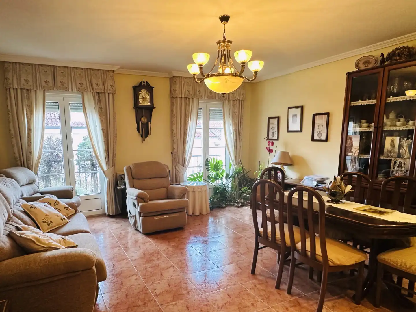 Sala d'estar de Pis en venda en Colmenar Viejo amb Calefacció, Terrassa i Traster