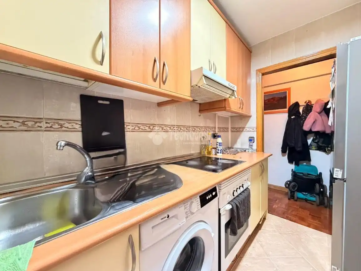 Küche von Wohnung zum Verkauf in Madrid