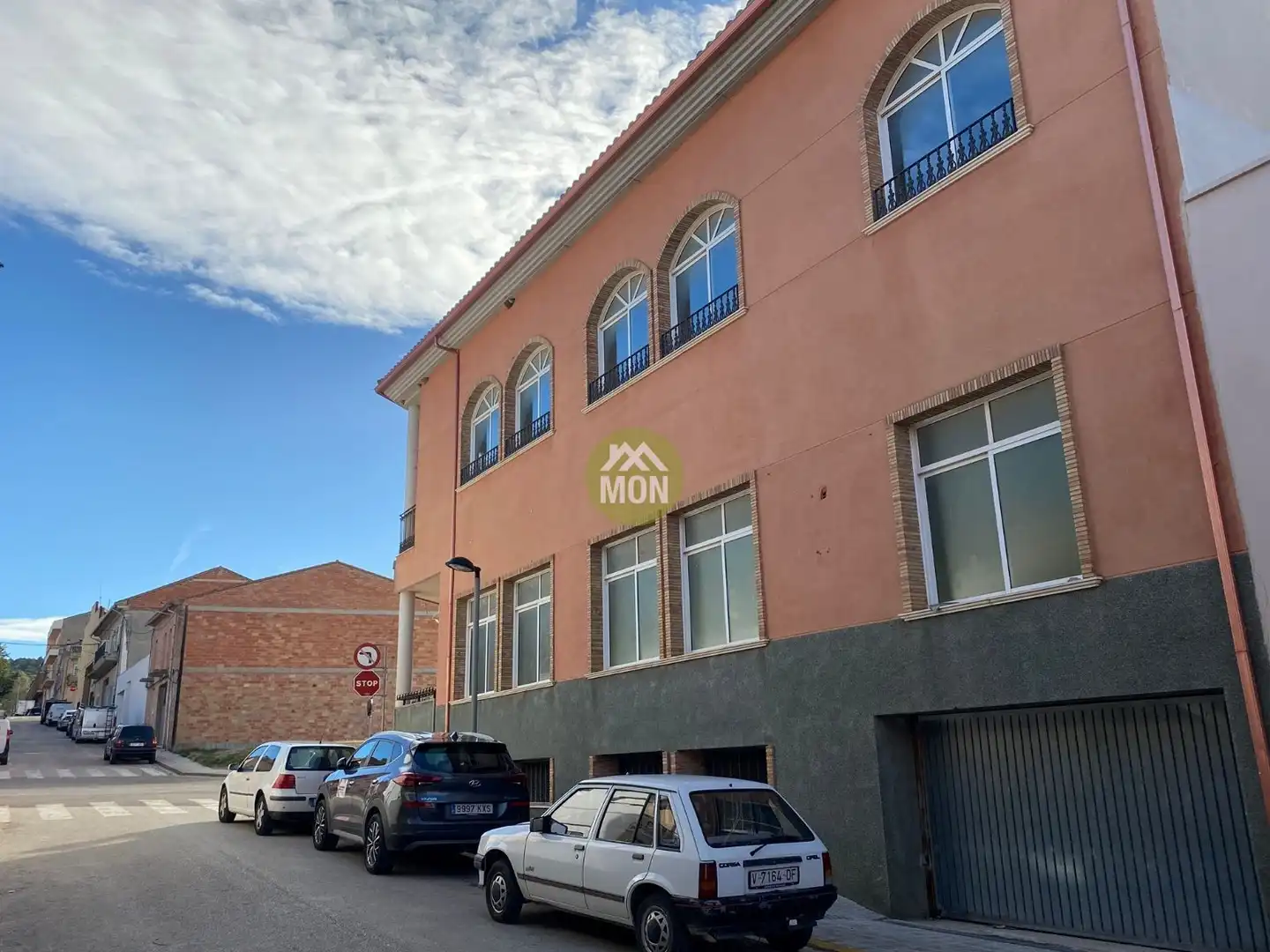 Edifici en venda a Castelló de Rugat