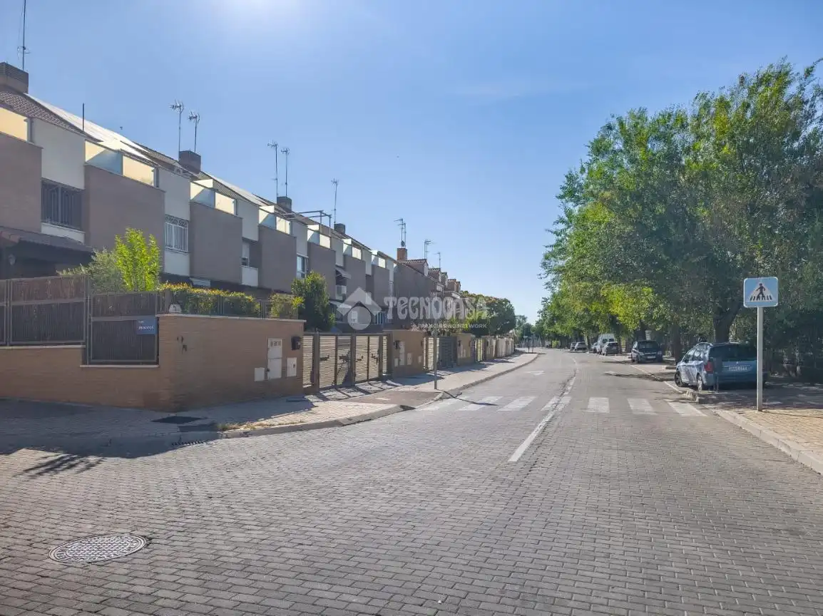 Vista exterior de Piso en venta en Leganés con Aire acondicionado y Terraza