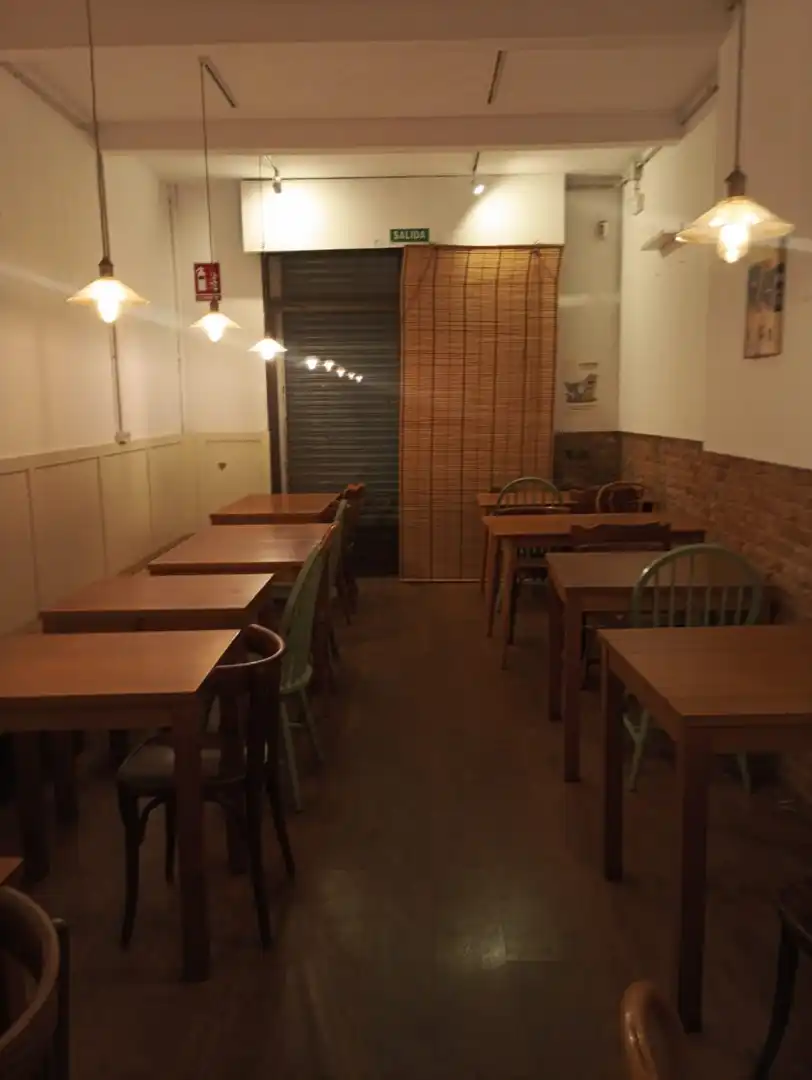 Business premises for transfer in Carrer de Cabestany 12, imagen 20