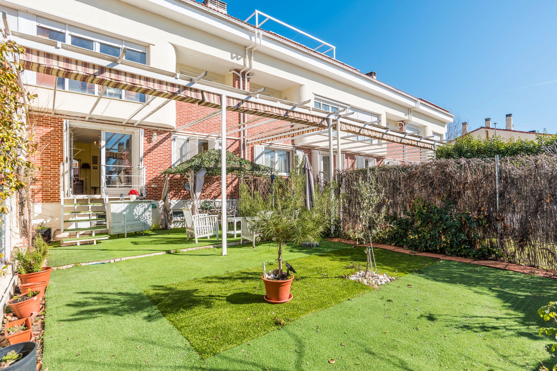 Terraza de Casa adosada en venta en San Agustín del Guadalix con Aire acondicionado, Calefacción y Jardín privado