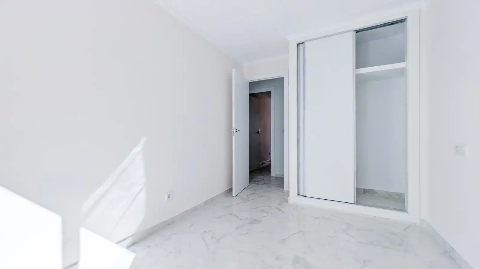 Àtic de lloguer amb opció a compra en Torrevieja amb Aire condicionat, Calefacció i Terrassa